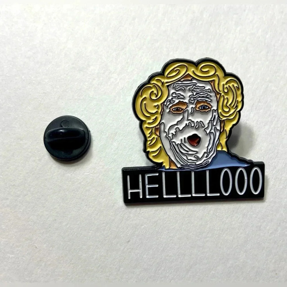 Mrs. Doubtfire - Euphegenia Doubtfire’s Nightly Meringue Mask HELLLLOOO Pin - 🤭 - Picture 2 of 5